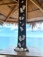 Blue Love Point 3br 3 Bedroom Home