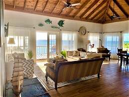 Blue Love Point 3br 3 Bedroom Home