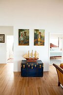 Blue Love Point 3br 3 Bedroom Home
