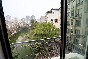 Granda Lake View Hotel & Apartment