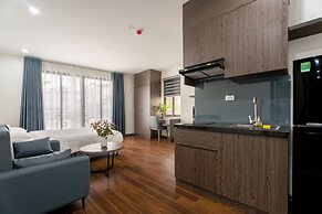Granda Lake View Hotel & Apartment