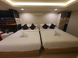 De Lux Bangkok Hotel