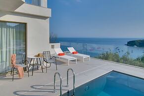 LIVINGHOME SUITES