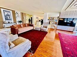 Shelton Suites Bhurban