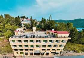 Shelton Suites Bhurban