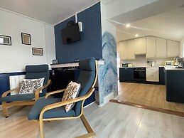 B&B and Self Catering Mon Petit Cottage