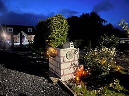 B&B and Self Catering Mon Petit Cottage