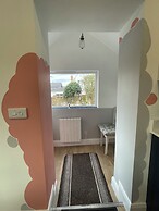 B&B and Self Catering Mon Petit Cottage