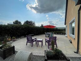 B&B and Self Catering Mon Petit Cottage