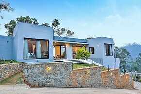 Misty Villa by The Serendipity Collection