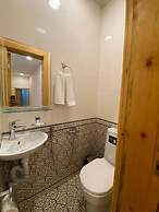 Hotel Diyor