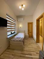 Hotel Diyor