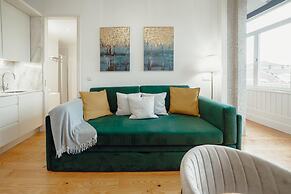 Downtown Premium Apartment by Vacationy