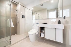 The Rich Residences Sukhumvit Nana