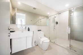 The Rich Residences Sukhumvit Nana