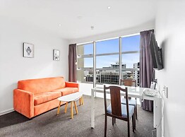 Central City 1Br Apartment