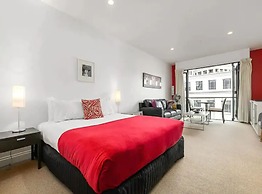 Stunning Spacious Studio In Viaduct Basin