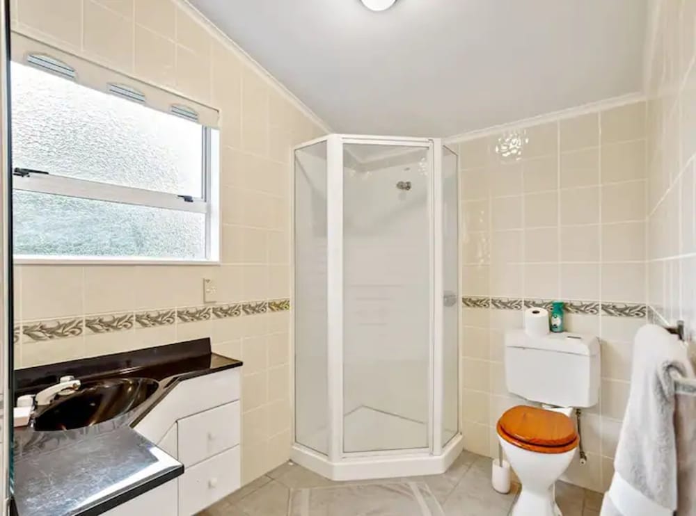 Charming 3 Bedroom Home In Tranquil Rural Karaka