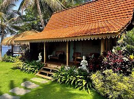 Louka Beach Bali