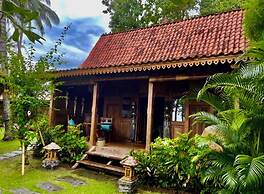 Louka Beach Bali