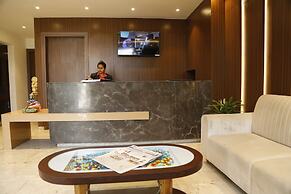 HOTEL THE ROYAL VISTA