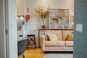 Oporto Pool Apartment by Vacationy
