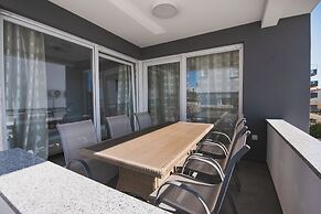 Tomana Apartment with Jacuzzi