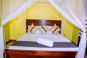 KWETU RESORT