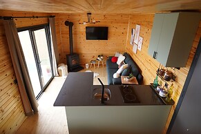 No95 Deluxe Bungalov