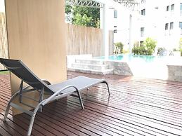 Yanud Residence