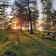 Lakepoint Cottage Resort