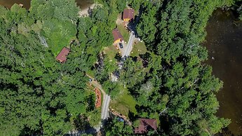 Lakepoint Cottage Resort