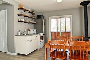 Lakepoint Cottage Resort