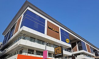 Itsy Hotels Rk Palace