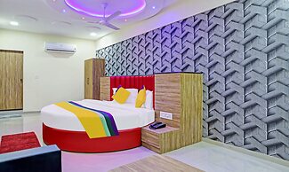 Itsy Hotels Rk Palace