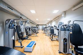 Enter St. Elisabeth Suites