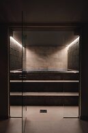 Enter St. Elisabeth Suites