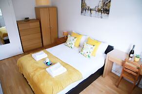 Lovely 2-bed Apartment in Harrow