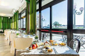 Hotel Lungomare