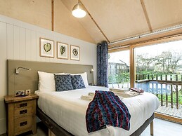 Lodge 3