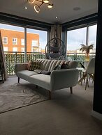 Beautiful 1-bed Apartment in Redhill