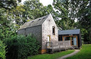 Lodge 6