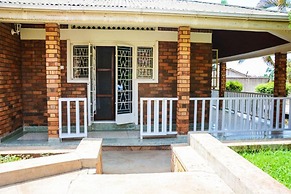 SamWeb Bed and Breakfast