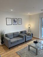 Spacious 2-bed Apartment in Whyteleafe