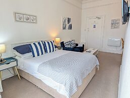 ROSE COURT HOLIDAY APARTMENTS