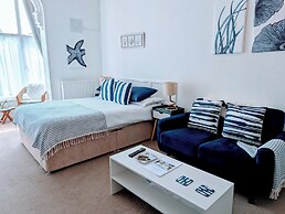 ROSE COURT HOLIDAY APARTMENTS