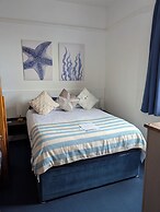 ROSE COURT HOLIDAY APARTMENTS