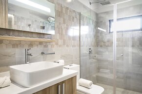 Opal Suites