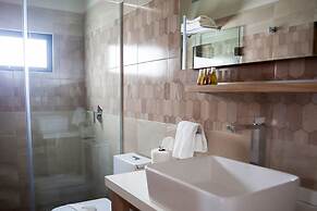 Opal Suites