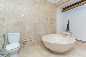 Villa Jade
